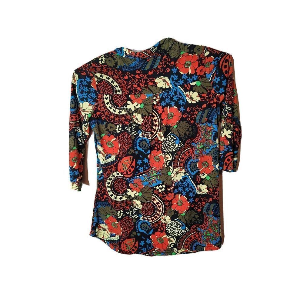Bepei Women's 70s Look Red Floral Shirt Size Medium t72 - Picture 2 of 8